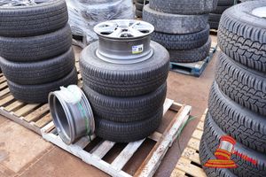 2 X Silver Rim, 6 Hole, Approx 490mm D, 3 X Bridgestone Dueler A/T, 265/65r/R18, 114v, With Silver 6 Hole Rim, Missing Central Cap, Poss Others, On A Pallet