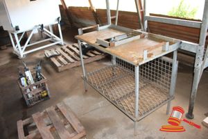 1 X Hd Steel Frame (Approx 1500 X 850 X H1600mm) And Hd Steel Cutoff Saw Bench (Approx 1150 X 600 X H870mm)