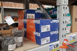 139 · 5x BOXES OF UVEX SKYGUARD NT MEDIUM IMPACT SAFETY GLASSES, CODE: 9175-103