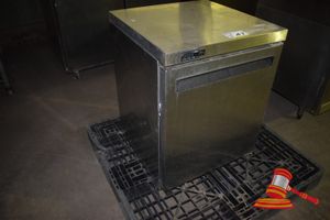 Williams Stainless Steel Single Door Commercial Under Counter Refrigerator, Model HA135