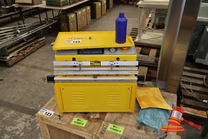 External Vacuum Packing Machine, Dzq-400te, Yellow, Approx 500mm W X 370mm D X 390mm H, Poss Unused, Untested,