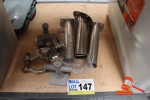 BUNDLE OF ASSORTED FISHING ROD HOLDERS AND BOATING ACCESSORIES