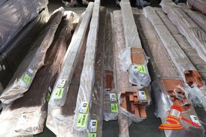 61 · Jarrah 19x19 DAR, 38/2.4m (pack# 9)