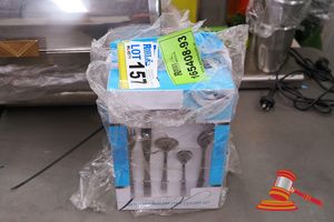 157 · 2x 60PCE CUTLERY SET
