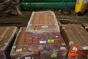 156 · PACK OF JARRAH DECKING 86 x 19 x 900mm, FEATURE, 108 LM, PACK# 320028693, TRANSPORT DIMS - L 900 x H 450 x W 500.