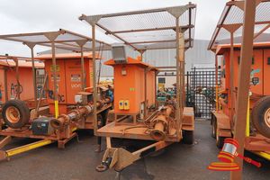 12 · 2014 UON POWER AIR WATER DUAL AXLE TRAILER ORANGE, SERIAL# UON-TR-0048, 13-55KW SOFT STARTER CONTROL PANEL (POSSIBLE PARTS REMOVED) STABILIZER LEGS, PIPE WITH VALVES FITTINGS, RING HITCH, LED LIGHTS HOSE REEL, HRS NOT SIGHTED, (FL# 17H4199, S44# RITM 6383340)