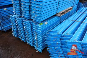 16 X Pallet Racking Uprights Approx 4.8m High 850mm Deep, Approx 98pcs Cross-Beams 2600mm Wide