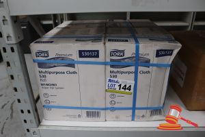 144 · 4x BOXES OF TORK MULTIPURPOSE CLOTH ROLLS