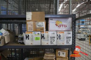 58 · APPROX 5 X BOXES OF WORK GLOVES, INCLUDES: ATG INTELLIGENT GLOVE SOLUTIONS, ANSELL, MAXIFOAM STYLE:34-900 SIZE:10 144 PRS, SIZE:09 144 PRS, HYFLEX 600 (POSS UNUSED, BOXED)