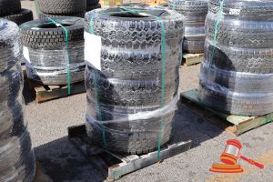 25 · 5 X TOYO TYRE, MODEL: M55, 225/75R16, POSS UNUSED (WRAPPED)