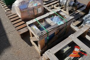 120 · MARATHON 3 PHASE MOTOR, TYPE; MAR3 160L-2 B5, 21.3 KW, 32.5A, UNTESTED, IN A CRATE