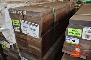 75 · JARRAH SKIP DRESSED, STD, 190mm x 36mm, 31LM, RANDOM LENGTHS, QTY 0.320M3 (L1700 x W400 x D550 TRANSPORT SIZE ONLY APPROX) (PACK# 2479720)