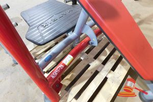 MATRIX MAGNUM BREAKER OLYMPIC INCLINE BENCH (ASSET# 22)