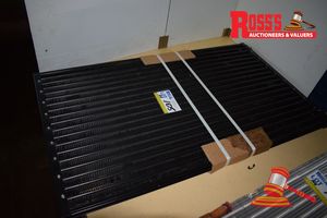 Unused Automotive Air Conditioning Condenser, Size 920x 520mm