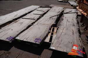 14 · LIVE EDGE MARRI SLAB SOME CURL, 6.0 x 900/800 x 60