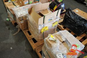 100 · ON PALLET, BOX CONTAINING 12 CAT DIESEL FUEL INJECTIONS, PART# 30R-0004, OVERALL DIMS L700mm x W570mm x H560mm, PO: 200807061