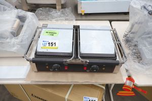 151 · DOUBLE PANINI PRESS 48*23 , CATERCOOK BRAND (UNUSED)