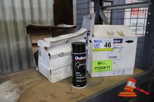 Approx 18 X Dulux Spray Paint, Black, 340g, Gloss, (Poss Unused, Boxed)