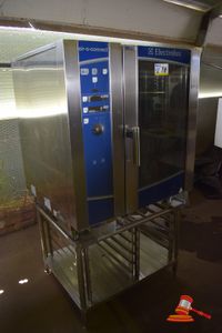 38 · Electrolux 3 Phase Air-O-Convect Commercial Oven, Boiler less Direct Steam with Stainless Steel Stand/Rack