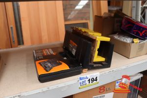 194 · BUNDLE WITH: TAP & DIE SET AND MITRE BOX