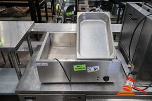 51 · 1 X HARGRILL ELECTRIC BAIN MARIE, MODEL: HB-4, 705 X 580 X 280MM, 240V 1.5KW, UNTESTED (SOME MARKS), WITH TRAYS