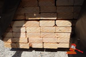 20x Lengths Of Non-Structural, Untreated Pine Timber, Approx 90 X 35mm X 4.2m