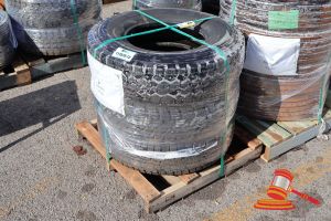 28 · 3 X 235/85R16 LT TYRE