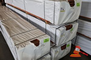 37 · JARRAH SKIP DRESSED, FEATURE, 100mm x 19mm, 330LM, TRANSPORT DIMS L3.7 x W500mm x D350mm, APPROX WEIGHT 400/500KG, RANDOM LENGTHS (PACK# 320029846)