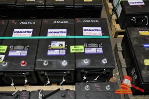 26 · 2 X KOMATSU BATTERY, 12V, 58D0601190, RC 440, CCA(A): 1425, REF.CA @0C; 1755, (UNTESTED), APPROX; 480MM D X 260MM W X 230MM H