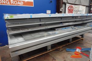 40 · 1 X ARNEG GLASCOW H135 REFRIGERATED DISPLAY CABINET, 3 TIER, END SECTION. MODEL: GLASGOW GLW-H135 CLS 366 23050, SN:0078218101. REQUIRES REMOTE REFRIGERATION SYSTEM. APPROX 3695 X 1085 X H1300MM. UNTESTED (UNUSED). ON TRANSPORT PALLET