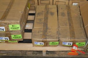 73 · 1 X LONG ARM JACK, MODEL: LT208, 8 TON, Q'TY: 2 PCS (BOXED, POSS UNUSED)