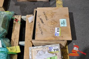 1 X Vickers Valve Proportional, Model: Kdg4v 3 33030x 2 Mu H7 60, L 120 * W 120 * H 40 (Cm) - 50, Sealed In A Crate, (B9356911)