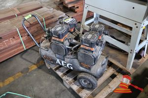 1 X Aeg Silent Air Compressor, Model: Ag3060s, Sn:00993 H2019, 240l/Min Free Air Delivery, 369l/Min Max Air Delivery At 0 Bar, 10 Bar Max Operating Pressure, 60l Tank, Untested (Some Marks), Approx; 260mm W X 880mm D X 670mm H