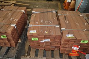 161 · PACK OF JARRAH DECKING, FEATURE, 086 x 019, 9.82M2 WITH 9.5mm GAP, 108 LM, (PACK NO: 320026223) TRANSPORT DIMS PACK SIZE L900 x W520 x H450,