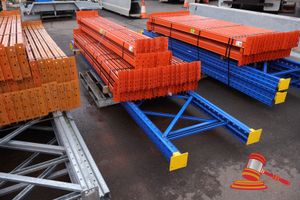 Qty of Dex Safetylock Pallet Racking 2 @ 4344mm high x 838mm deep frames 40 @ 2591mm long x 63mm high beams
