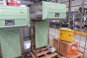 113 · 1 X 2017 BURLODGE B-POD CARBON- TECH BASE STATION STAINLESS STEEL/ LIGHT GREEN, MODEL: BLP1A.380.0015, SN: BLC141346, APPROX 1.8M HEIGHT, NO POWER PLUG, ON TRANSPORT PALLET (UNTESTED)