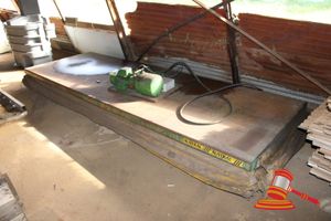 4t Negative Indexing Steel Table. Approx 3600 X 1200mm, 240v Electric Pump. Min Height 300mm - Extends Up To 1000mm