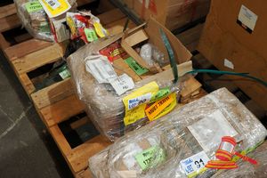 90 · 6 x CATERPILLAR DIESEL INJECTORS, ON A PALLET, PART NO: 20R-1308, OVER ALL DIMS L700mm x W350mm x H380mm, PO: 200828876