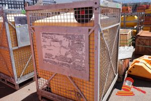 197 · METAL STILLAGE CONTAINING A 1500L BULKIBOX LIQUID STORAGE TANK, APPROX; 1.2M W X 1.7M H X 1.1M D, SOME MARKS