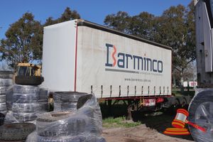2008 Maxi Trans ST3 Road Train Trailer Red/White, Tri-Axle Reg #: Unlicensed VIN: 6F8T250008B076516 Features: Suitable For B-Double Combinations, Tautliner, Toolbox. (*WP#4837*) Condition: Panel: FAIR, Paint: FAIR, Tyres: FAIR, Floor: FAIR, Overall Condition: FAIR