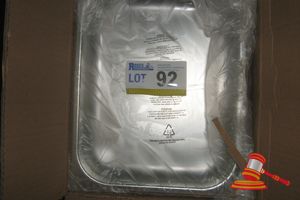 92 · 12 x GASTRONORM TRAYS, 65mm DEEP 1/2 NO LIDS