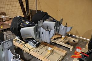 2 X 2023 MERCURY VERADO 250HP OUTBOARD MOTORS L6 STANDARD AND COUNTER ROTATION HRS 1925 (USED CONDITION WITH MARKS, COVER ON 1 TORN FIBERGLASS FERRING SCRATCHED) (DOT A 22577, DOT A 22578)