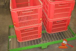 Trolley And 4 X Baskets