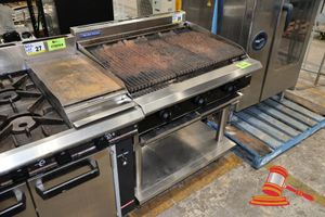 28 · BLUE SEAL COMMERCIAL CHAR GRILL, PORTABLE, STAINLESS STEEL, NATURAL GAS, PULL-OUT DRIP TRAY DRAWERS, APPROX; 900MM W X800MM