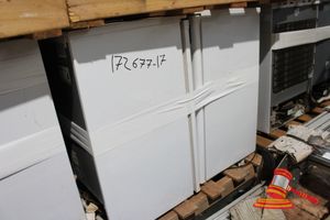 4 · 4 X BAR FRIDGES (BRAND UNKNOWN) APPROX 850MM H X 490MM W X 560MM D, ON A PALLET, SOME MARKS, UNTESTED