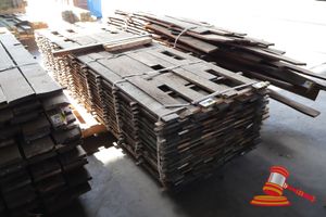 36 · ROUGH SAWN TASMANIAN BLUE GUM- 153 @ 2.1- 3.5m - TOTAL 525Lm APPROX, TRANSPORT DIMS: 3700 x 1100 x 700mm