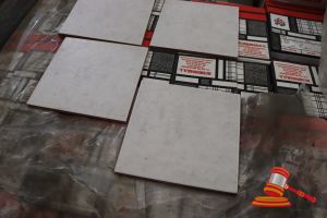 299 · PALLET OF PAVIMENTO GRIS TILES, 200 x 200mm, 80m2 TOTAL