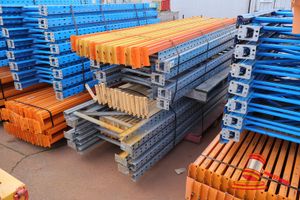 Qty of Heavy Duty Longspan Shelving 8 @ 3000mm high frames with 22 @ 2400mm beams to suit 8 @ 2438mm high frames with 14 @ 2743mm beams to suit