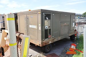 34 · 1 X AIR-A-PLANE CORP DIESEL GROUND AIR CONDITIONING UNIT, MODEL: 5080 DE/SC, SN:94SAX2206-5-5080DE-12, PERKINS ENGINE MODEL: YB 50496*U585583Y*, 02067 HOURS, 215 LITRE FUEL TANK CAPACITY, UNTESTED (SOME MARKS), ON A WHEELED CART WITH TOW RING ATTACHMENT, 2067HRS SHOWING (B1759952)
