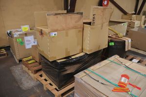 Industrial Mixer Machine Whisks (Cont# Rwlu8101586, Cmr158846-Wheatstone) On A Pallet